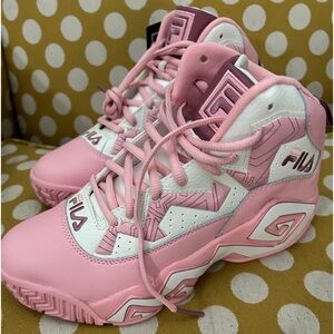 Fila Tennis Shoes, Size 9